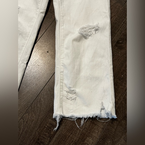 Denimist White Distressed Cropped Jeans - Picture 2 of 11